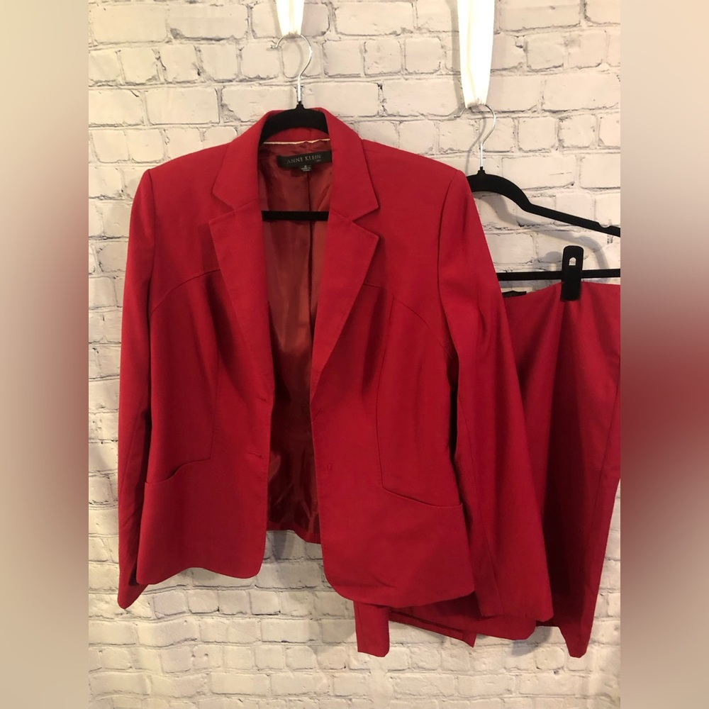 Anne Klein skirt suit set
